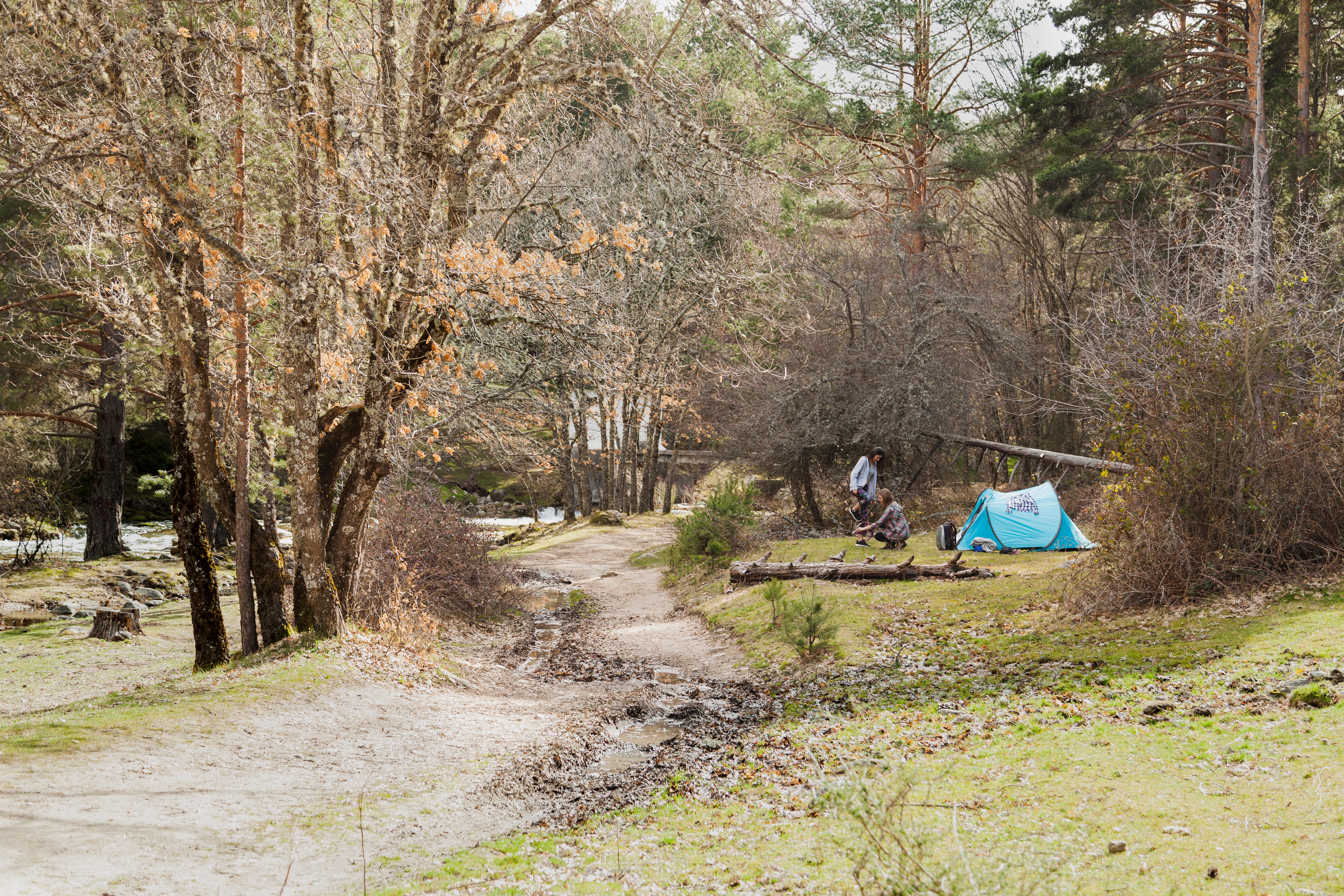 view-countryside-with-girls-tent.jpg